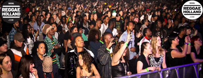crowd logo
